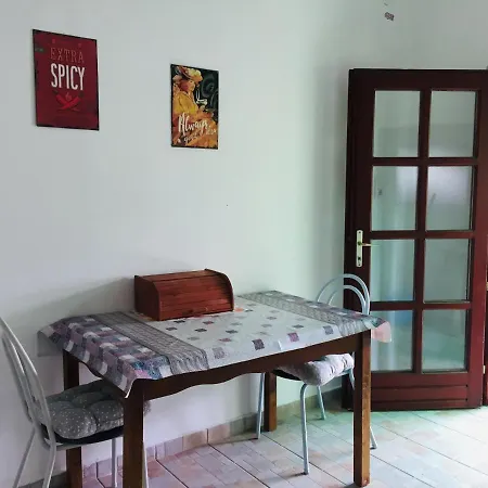 Apartment Retro *